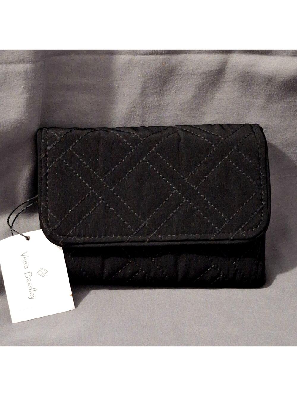 NWT Vera Bradley RFID Riley Compact Wallet - Classic Black (Leaf Interior)